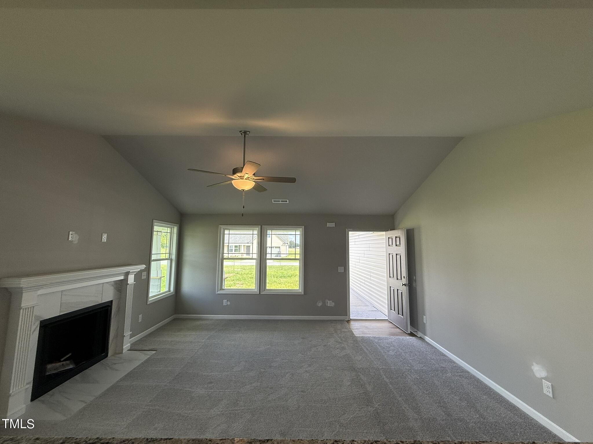 95 Grace Ridge Benson, NC 27504 - Photo 6 of 21 IMG_2805