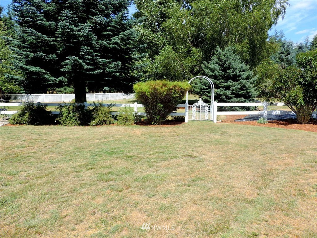 8044 188th Avenue Southwest Rochester, WA 98579 - Photo 14 of 24 Gallery Image 14