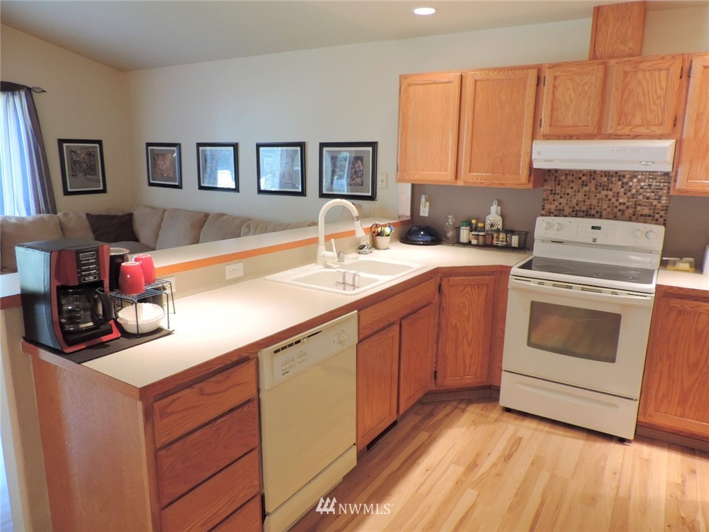 8044 188th Avenue Southwest Rochester, WA 98579 - Photo 4 of 24 Gallery Image 4