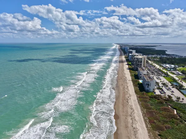 $299,000 | 9409 South Ocean Drive, Unit 31, Jensen Beach, FL 34957