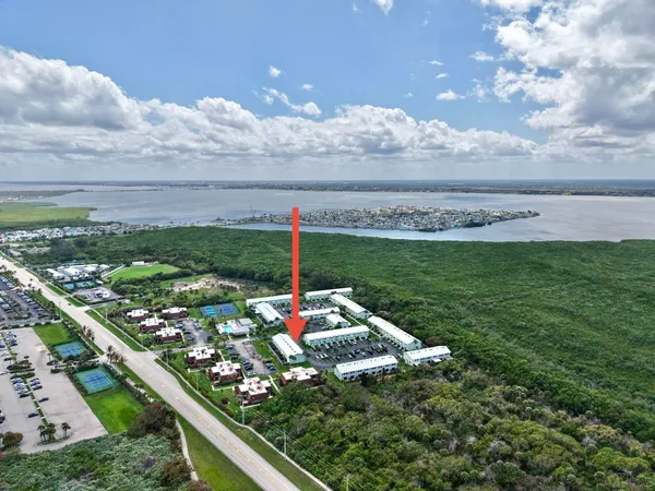 $299,000 | 9409 South Ocean Drive, Unit 31, Jensen Beach, FL 34957