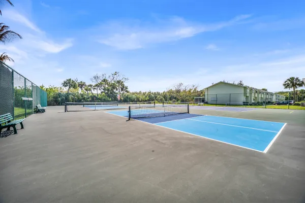 $299,000 | 9409 South Ocean Drive, Unit 31, Jensen Beach, FL 34957