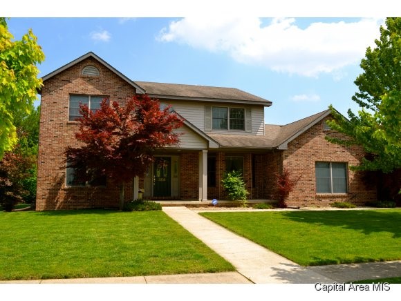 3905 Rocky Falls Road Springfield, IL 62711 - Photo 1 of 21
