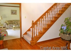 3905 Rocky Falls Road Springfield, IL 62711 - Photo 2 of 21