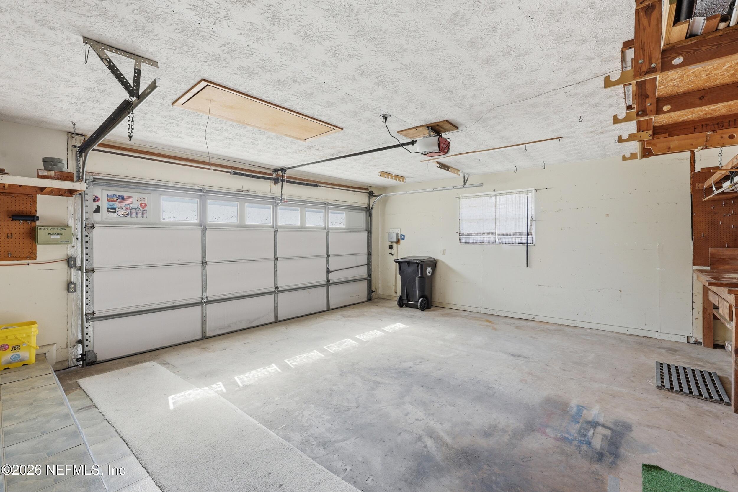 3519 Peoria Road Orange Park, FL 32065 - Photo 38 of 43 a view of a garage
