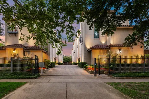 $699,000 | 4504 Bowser Avenue, Unit D, Dallas, TX 75219