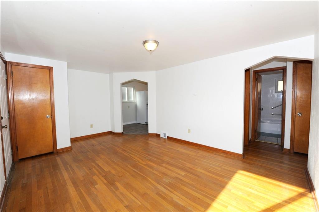 1472 Rydal Street Pittsburgh, PA 15205 - Photo 4 of 20 Gallery Image 4