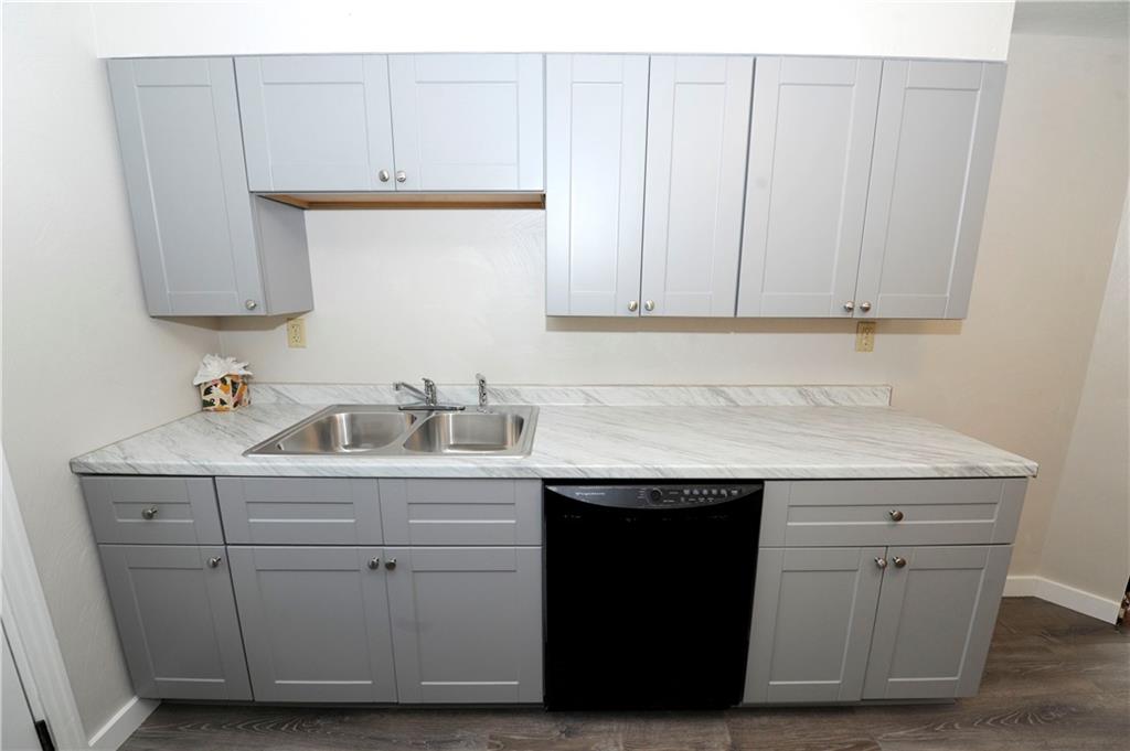 1472 Rydal Street Pittsburgh, PA 15205 - Photo 6 of 20 Gallery Image 6
