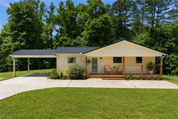 $220,000 | 504 George Surratt Road, Lexington, NC 27295