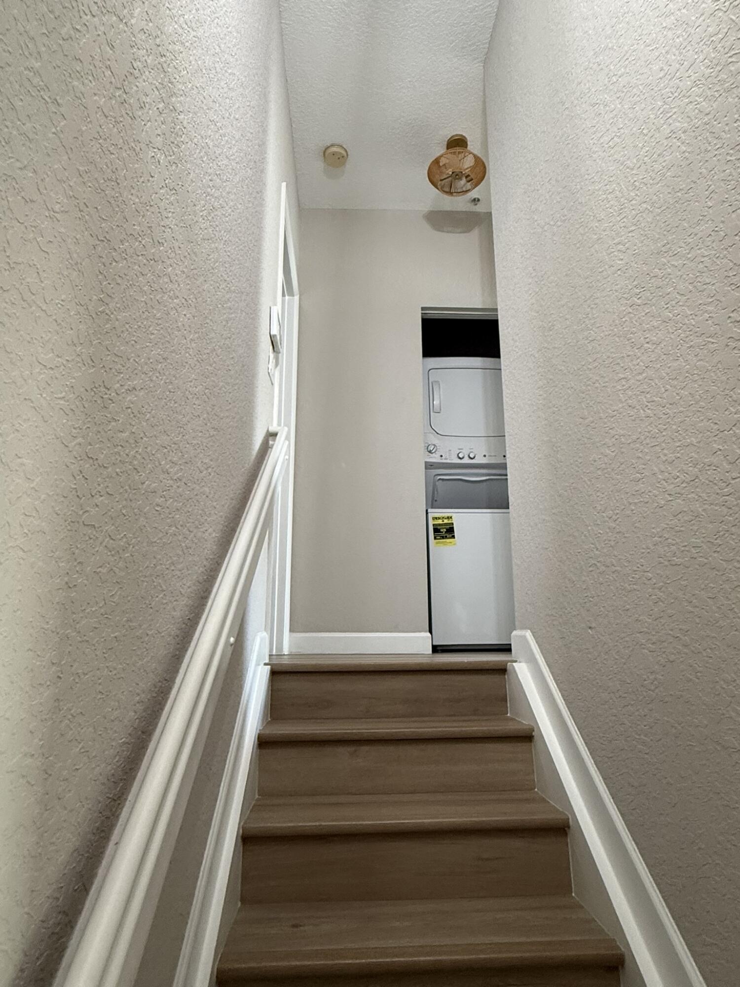 110 Sea Plum Drive, Unit 103 Jupiter, FL 33458 - Photo 11 of 31 a view of entryway