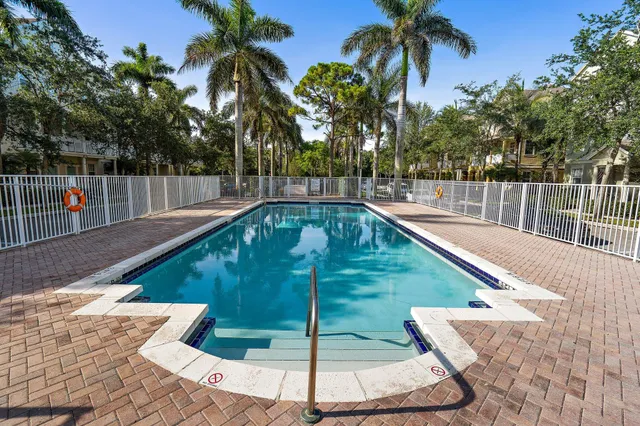 $3,500 | 110 Sea Plum Drive, Unit 103, Jupiter, FL 33458