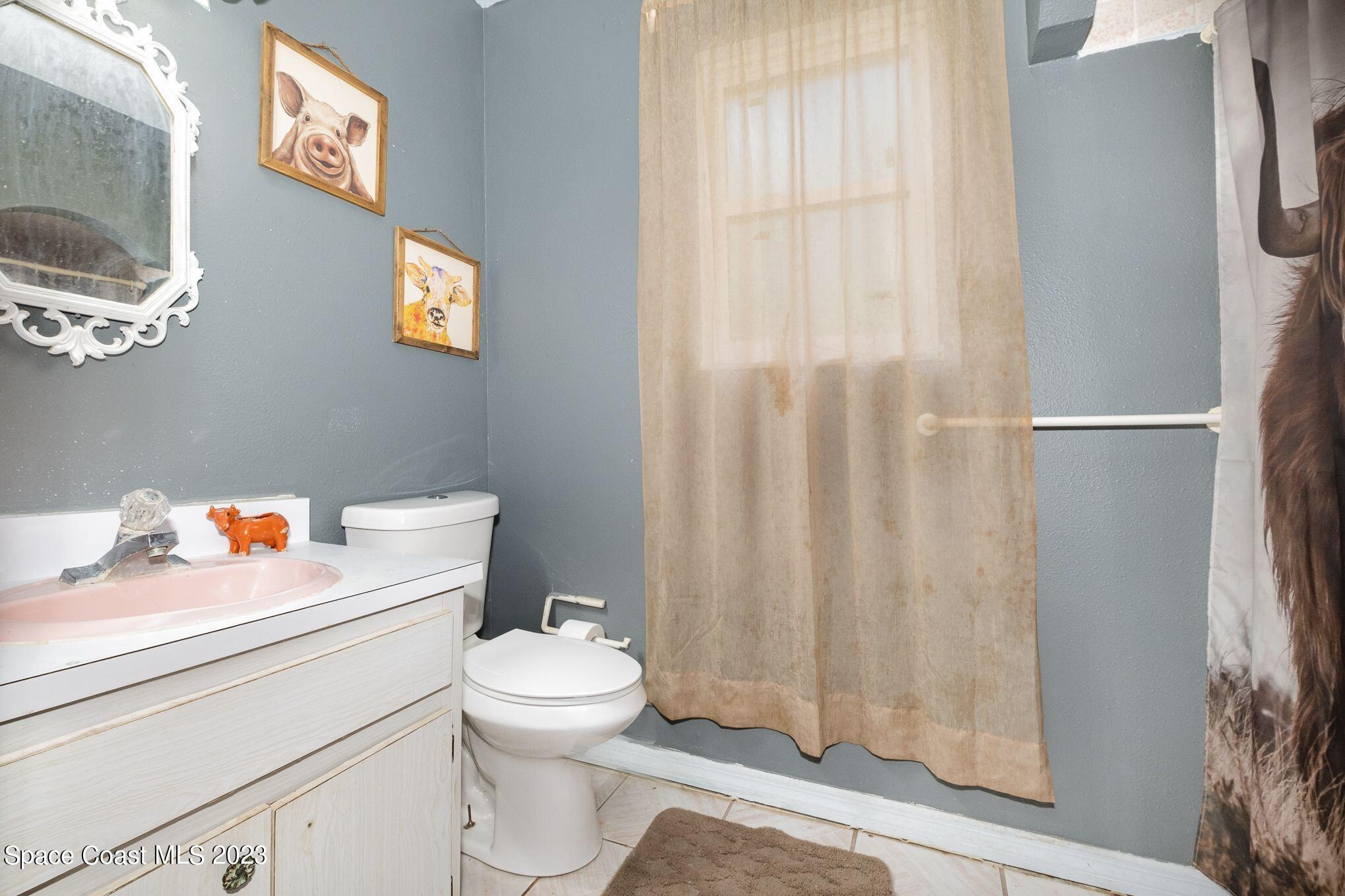 2160 Valkaria Road Malabar, FL 32950 - Photo 20 of 36 Bath