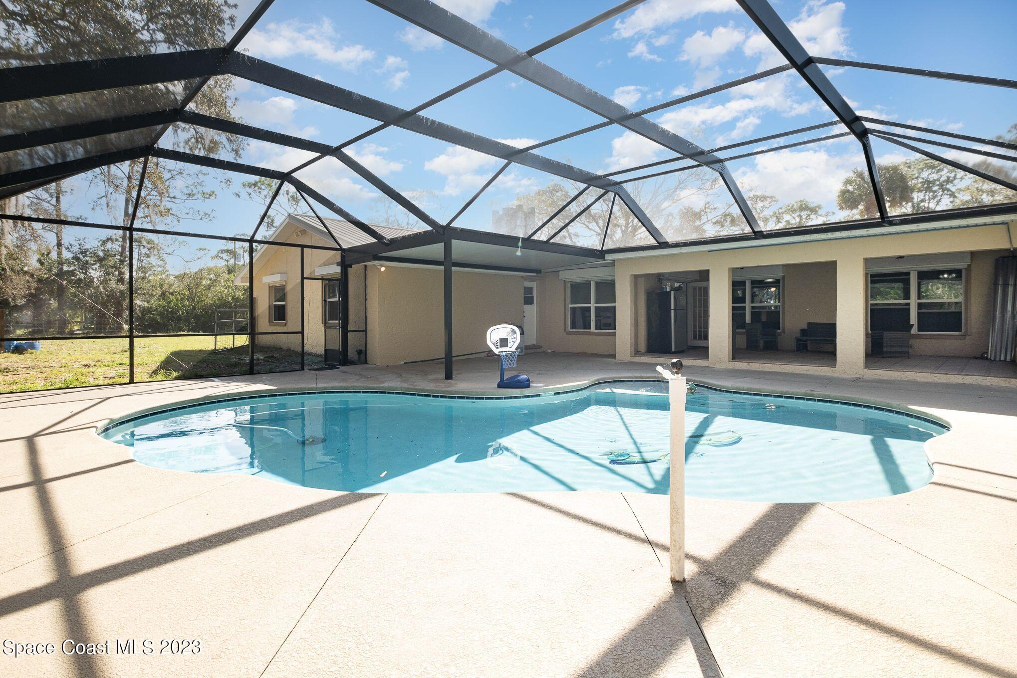 2160 Valkaria Road Malabar, FL 32950 - Photo 3 of 36 Pool w Covered Patio