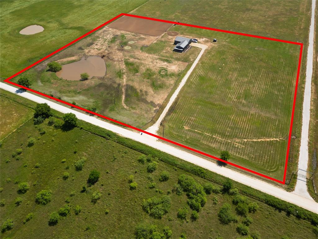 5543 Gray Road Nocona, TX 76255 - Photo 34 of 36 a view of a pool