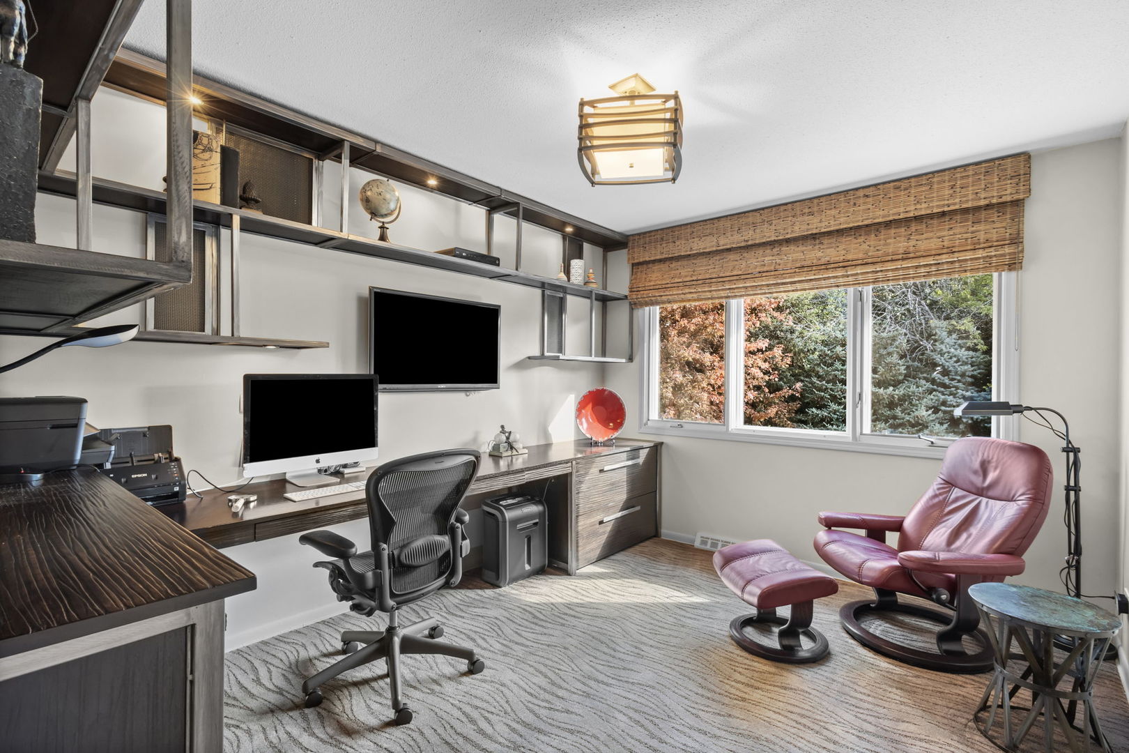 2775 Salceda Drive Northbrook, IL 60062 - Photo 22 of 37 a living room with furniture and a flat screen tv