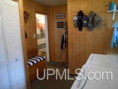 9831 Co Road Rapid River, MI 49878 - Photo 11 of 36