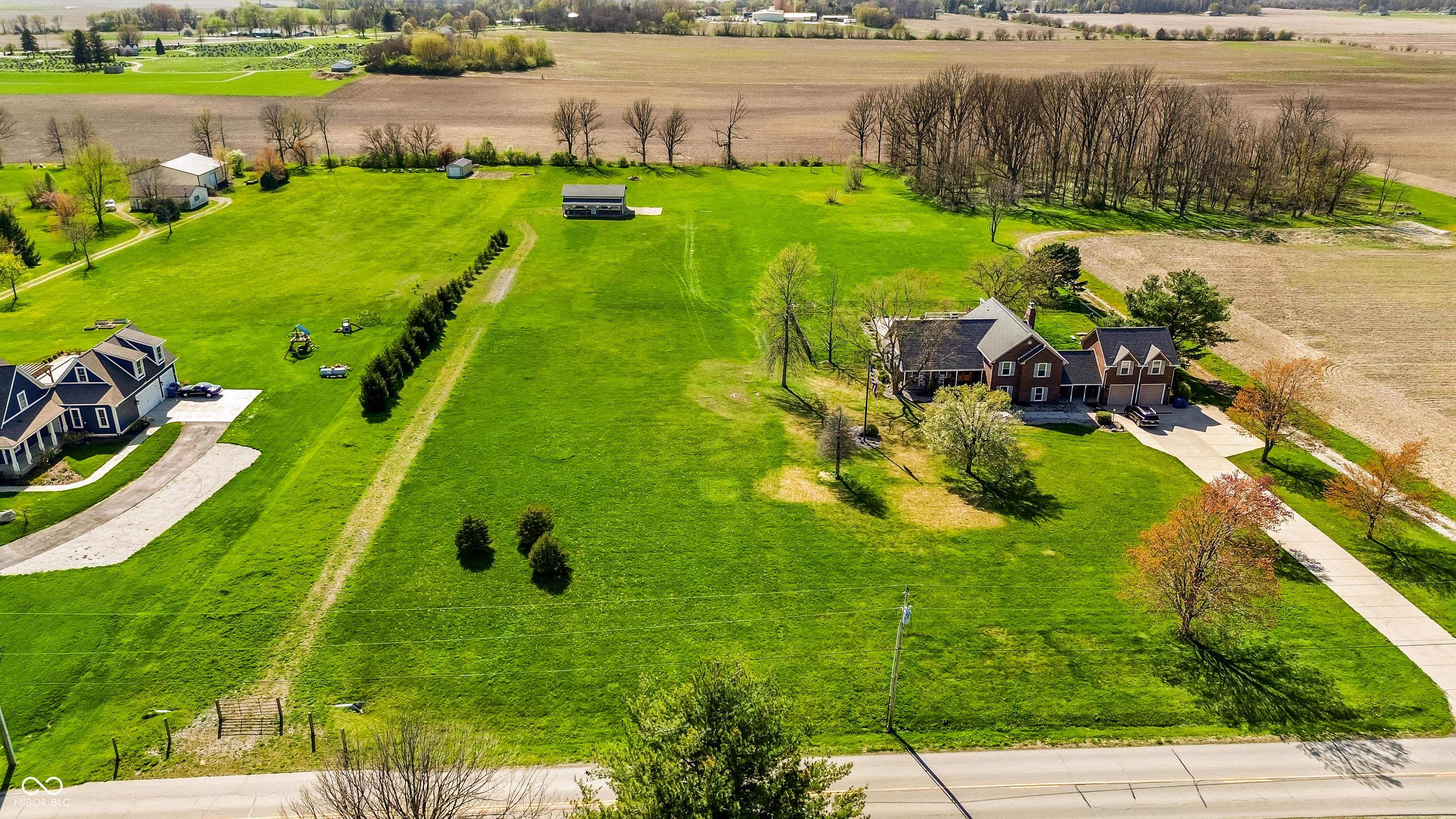 24610 Jerkwater Road Sheridan, IN 46069 - Photo 14 of 19 Gallery Image 14