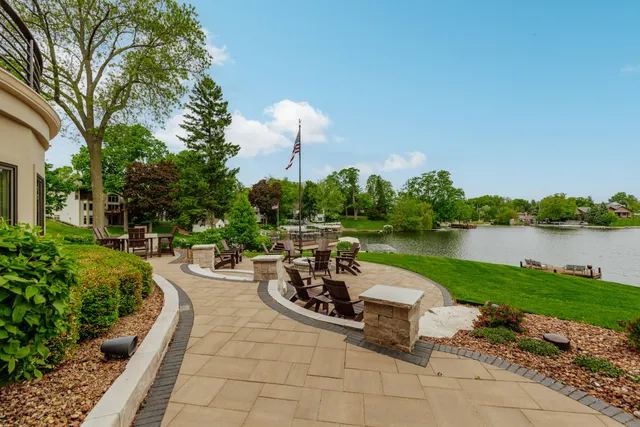 $4,895,000 | N49W35398 East Wisconsin Avenue, Oconomowoc, WI 53066