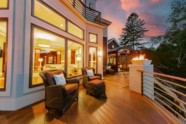 $4,895,000 | N49W35398 East Wisconsin Avenue, Oconomowoc, WI 53066