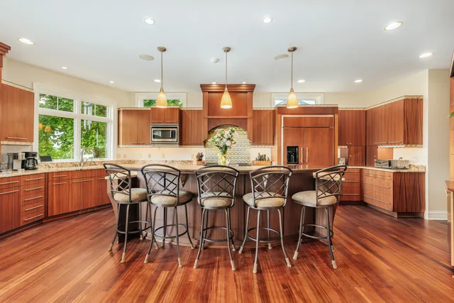 $4,895,000 | N49W35398 East Wisconsin Avenue, Oconomowoc, WI 53066