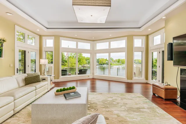 $4,895,000 | N49W35398 East Wisconsin Avenue, Oconomowoc, WI 53066