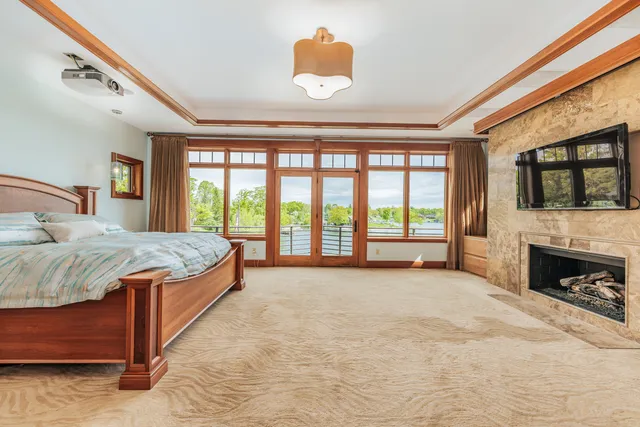 $4,895,000 | N49W35398 East Wisconsin Avenue, Oconomowoc, WI 53066