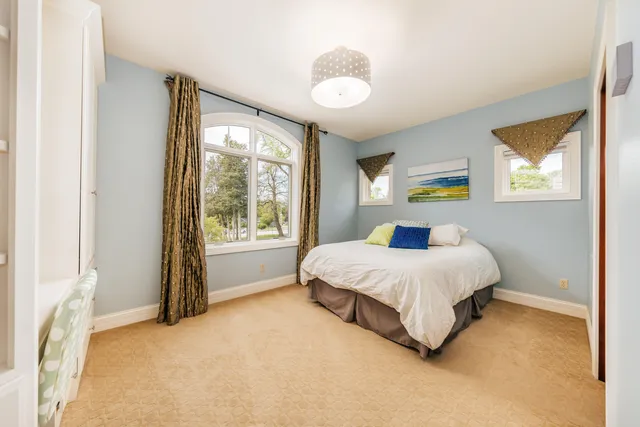 $4,895,000 | N49W35398 East Wisconsin Avenue, Oconomowoc, WI 53066