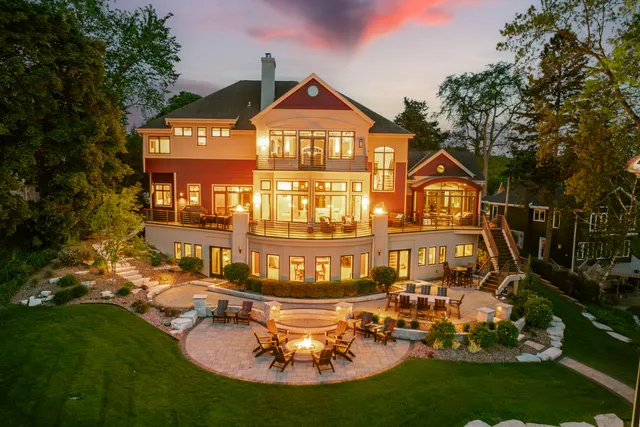 $4,895,000 | N49W35398 East Wisconsin Avenue, Oconomowoc, WI 53066