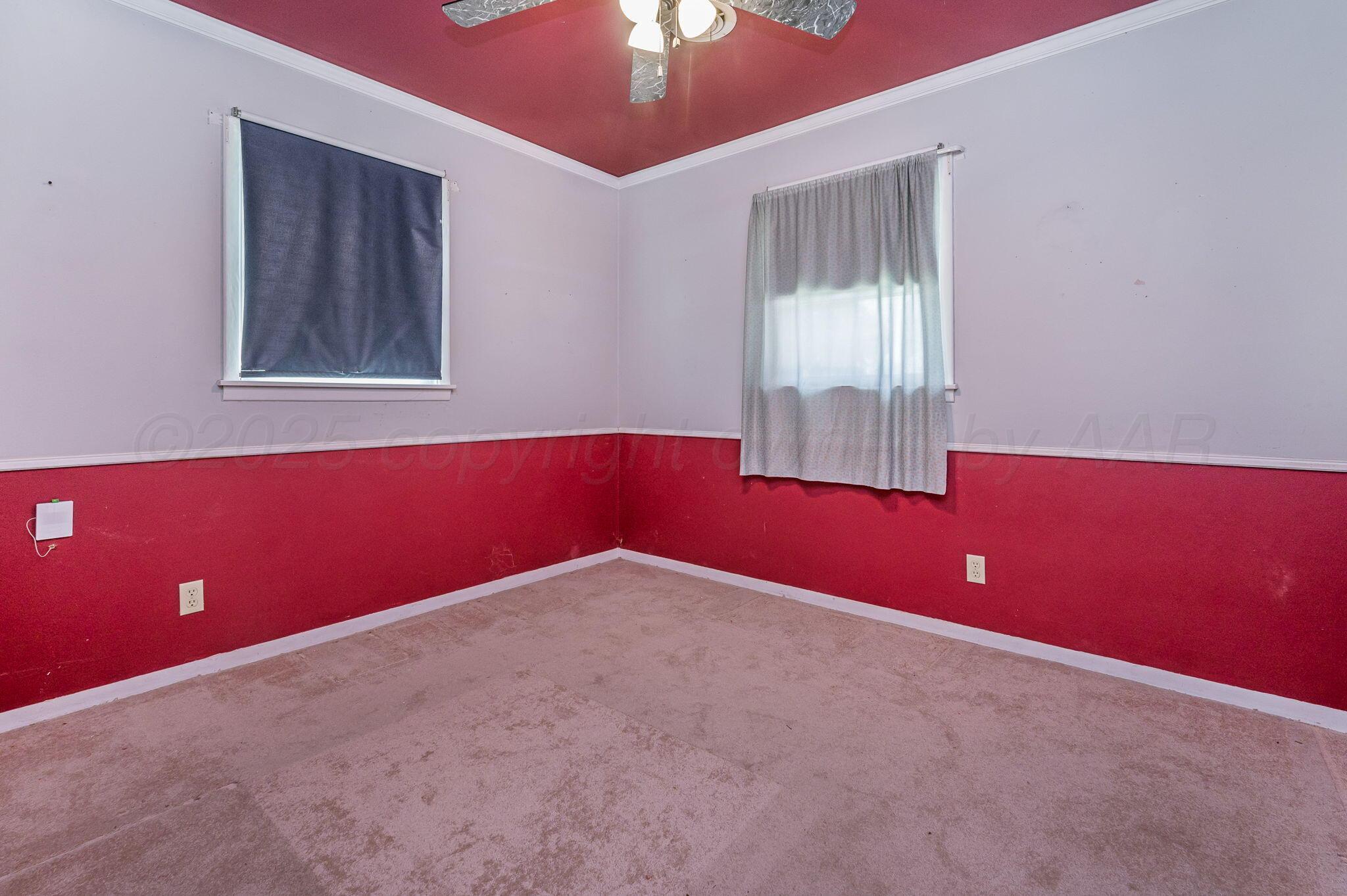 4705 South Rusk Street Amarillo, TX 79110 - Photo 14 of 17 4705 S Rusk 14