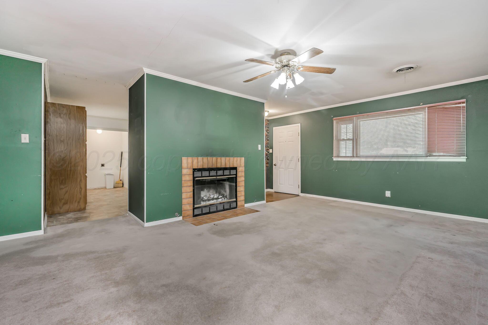 4705 South Rusk Street Amarillo, TX 79110 - Photo 6 of 17 4705 S Rusk 06