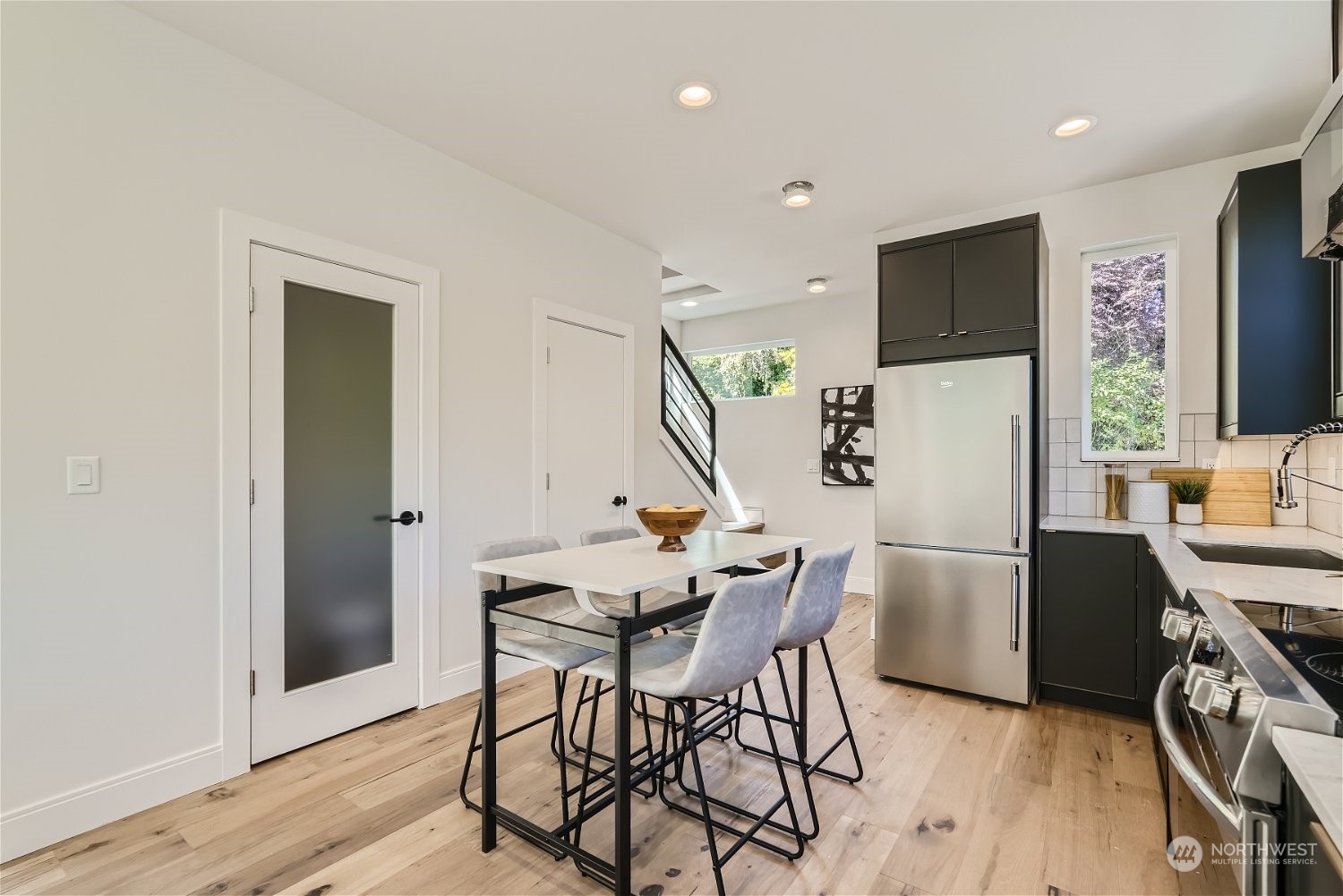 1701 South Walker Street Seattle, WA 98144 - Photo 11 of 26
