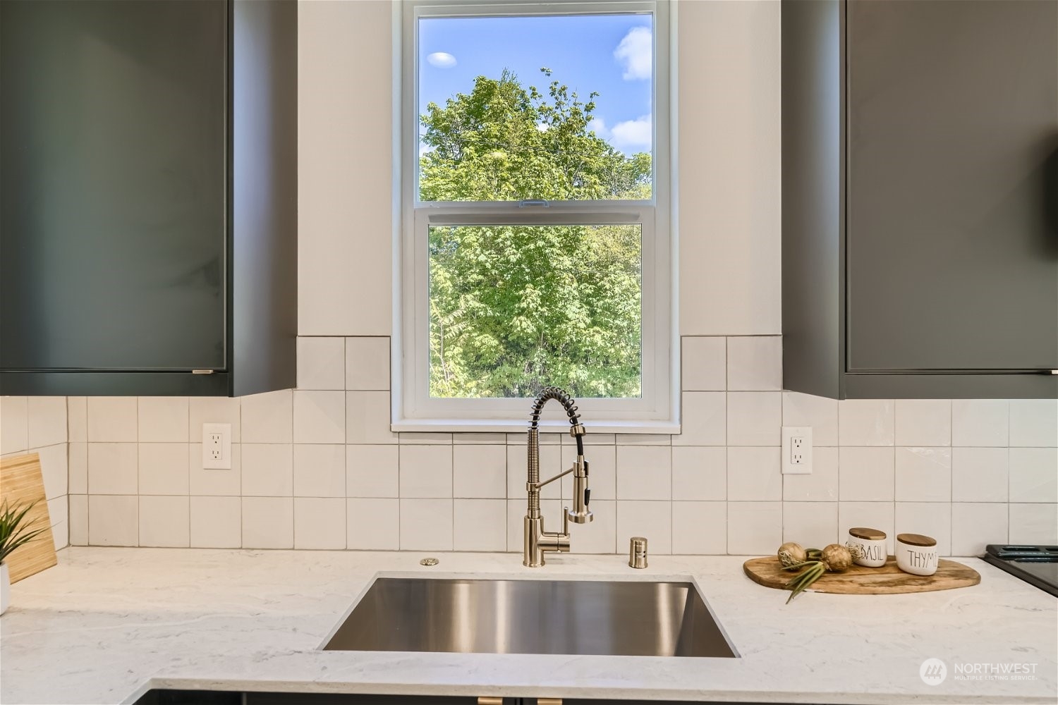 1701 South Walker Street Seattle, WA 98144 - Photo 16 of 26