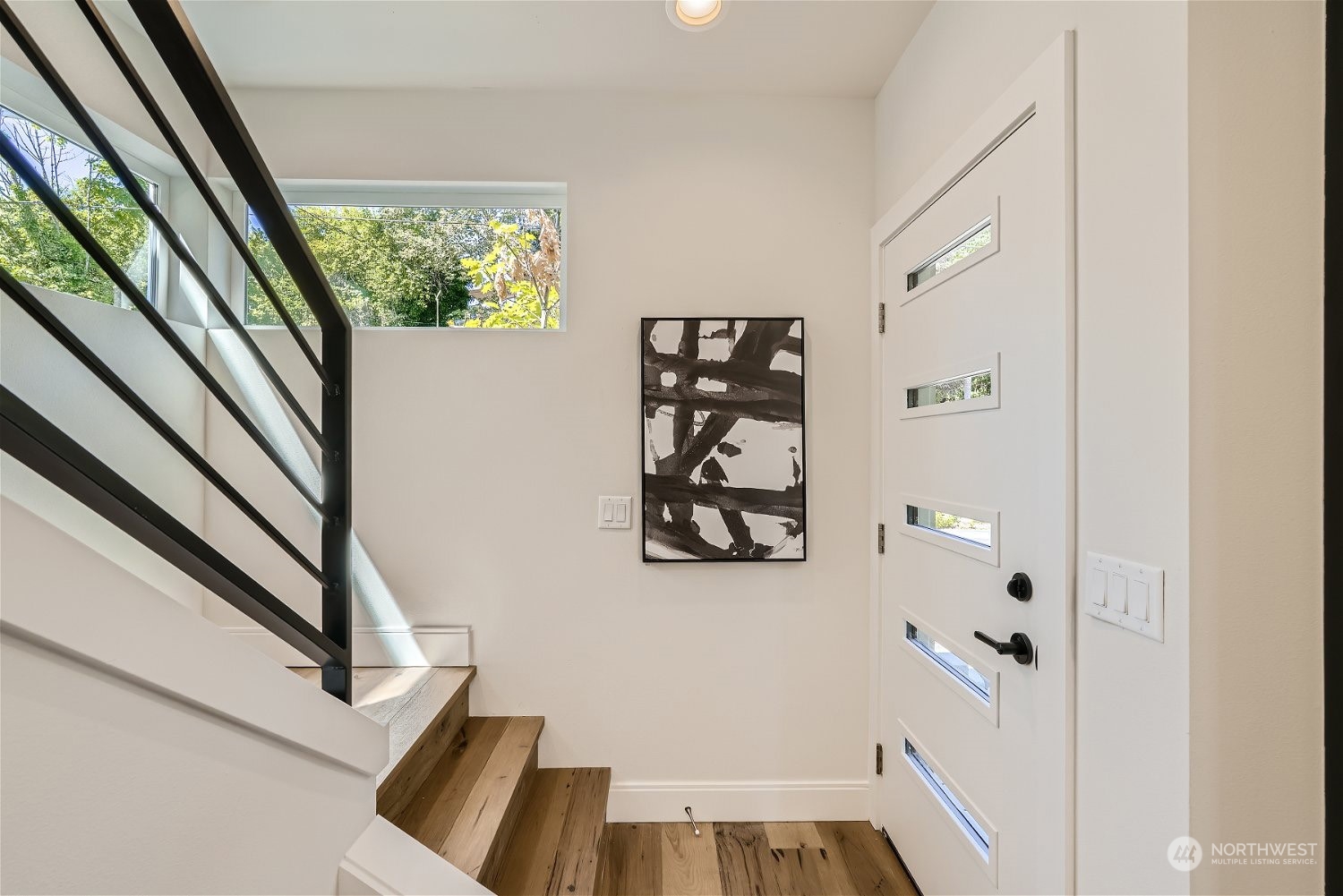 1701 South Walker Street Seattle, WA 98144 - Photo 2 of 26