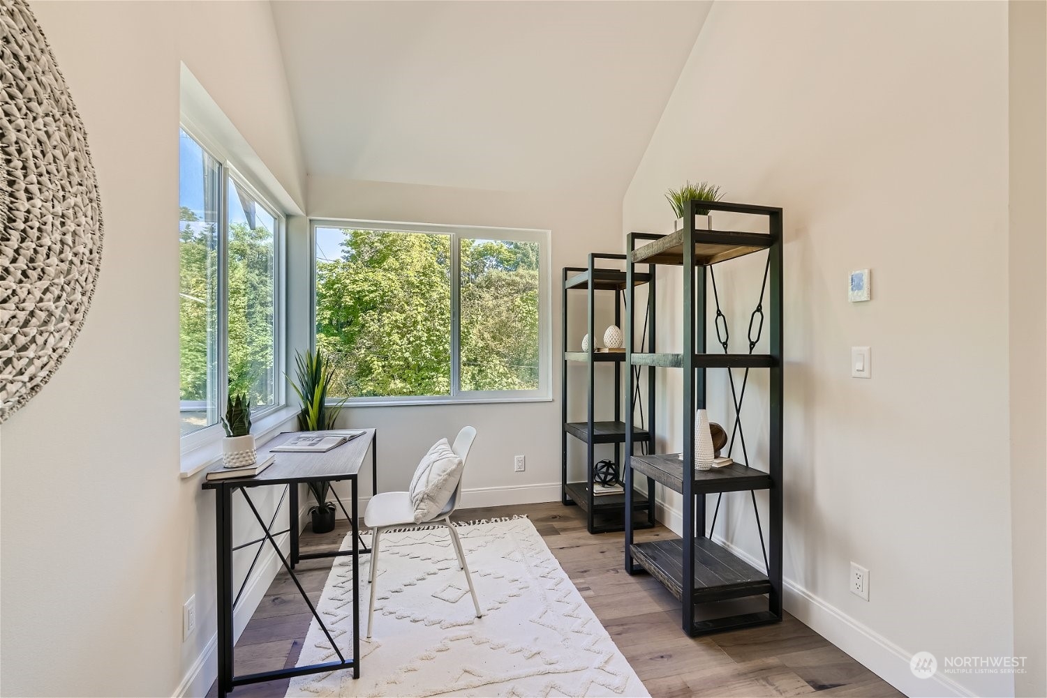 1701 South Walker Street Seattle, WA 98144 - Photo 25 of 26