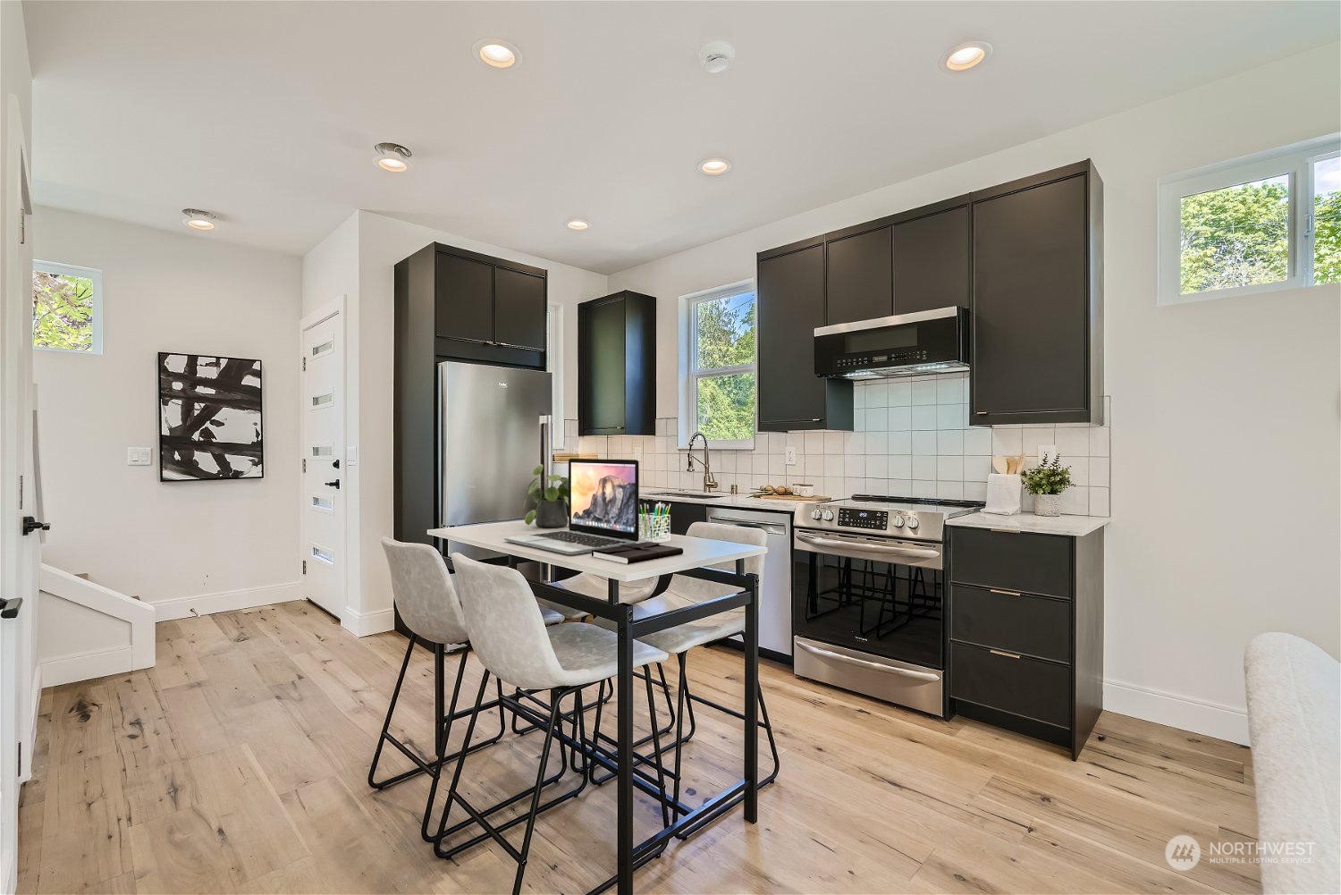 1701 South Walker Street Seattle, WA 98144 - Photo 10 of 26