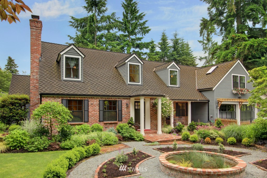 2254 Evergreen Point Road Medina, WA 98039 - Photo 1 of 1