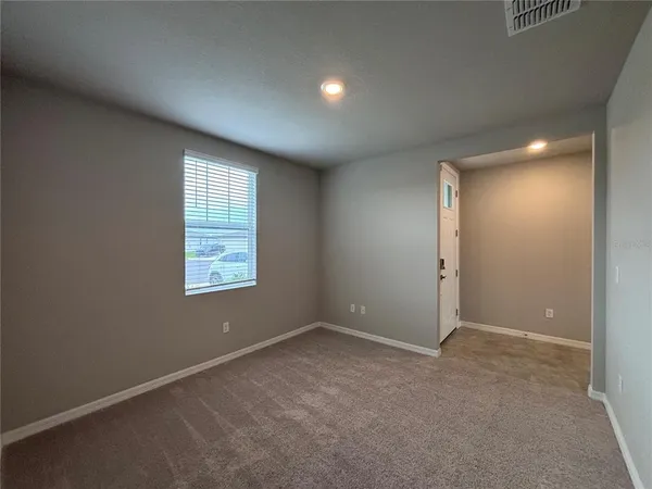 $2,700 | 7009 Feather River Place, Parrish, FL 34219