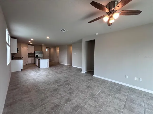 $2,700 | 7009 Feather River Place, Parrish, FL 34219