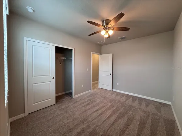 $2,700 | 7009 Feather River Place, Parrish, FL 34219