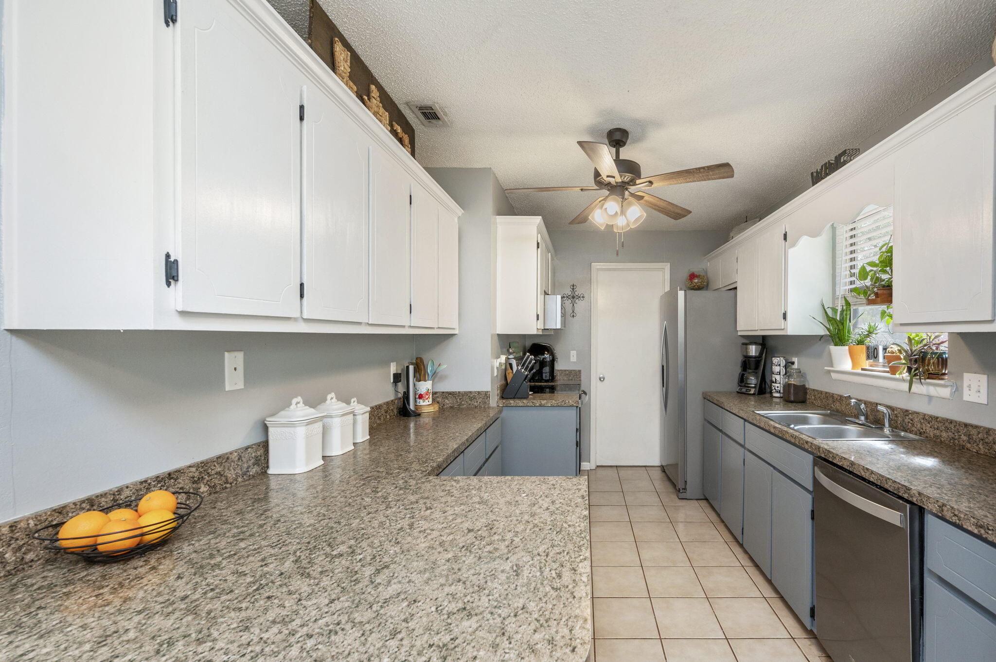309 Springwood Circle Crestview, FL 32536 - Photo 21 of 37 21-web-or-mls-309 Springwood Circle-18