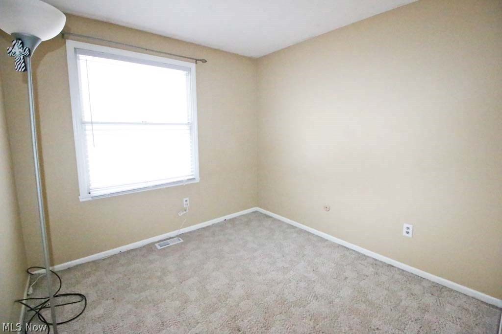 5534 Young Road Stow, OH 44224 - Photo 18 of 23 Gallery Image 18