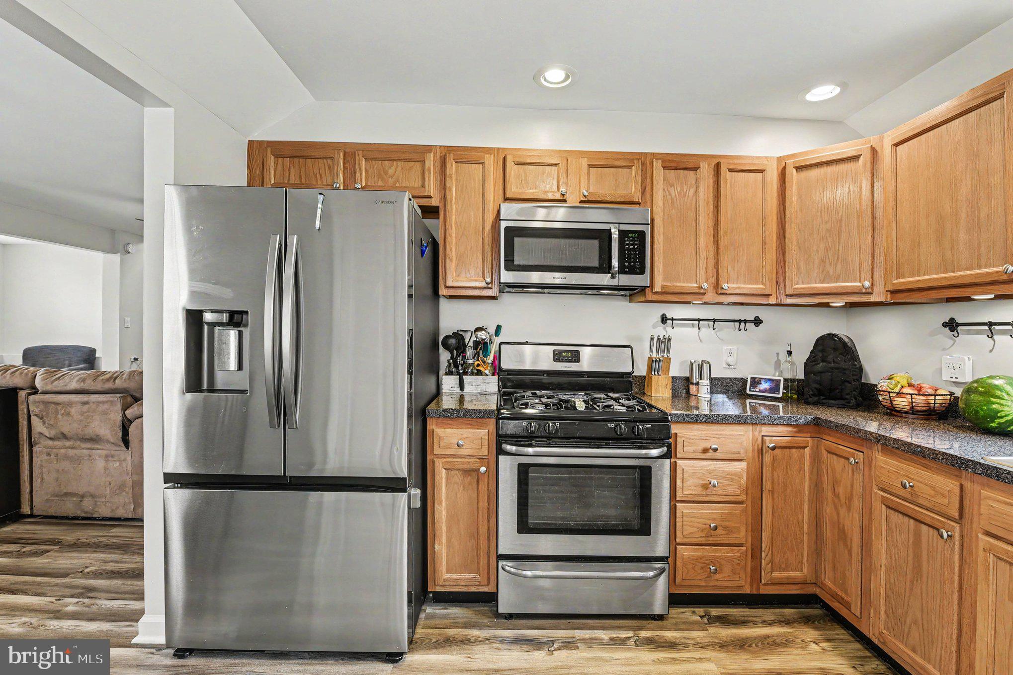 3167 Baybriar Road Baltimore, MD 21222 - Photo 11 of 28 Gallery Image 11