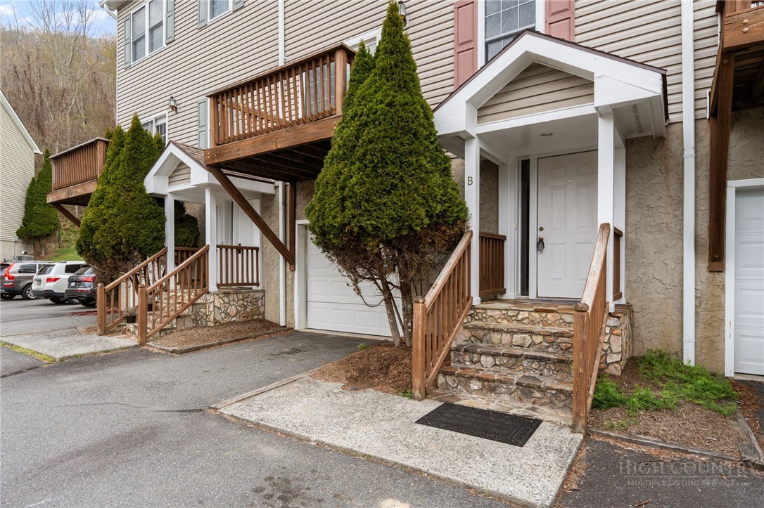 259 Ridge View Drive, Unit B Boone, NC 28607 - Photo 2 of 31