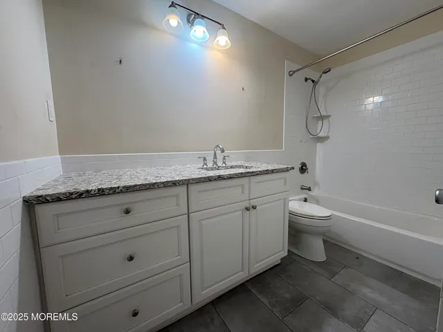 $2,200 | 69 Northrup Drive, Unit 56, Brick, NJ 08724