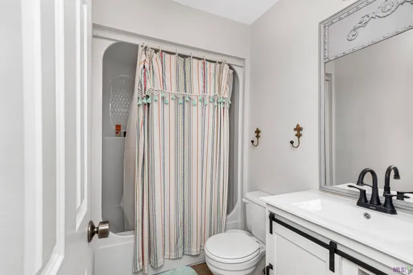 $475,000 | 2215 False River Drive, Unit 10, New Roads, LA 70760