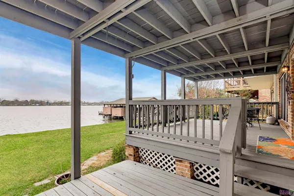 $475,000 | 2215 False River Drive, Unit 10, New Roads, LA 70760