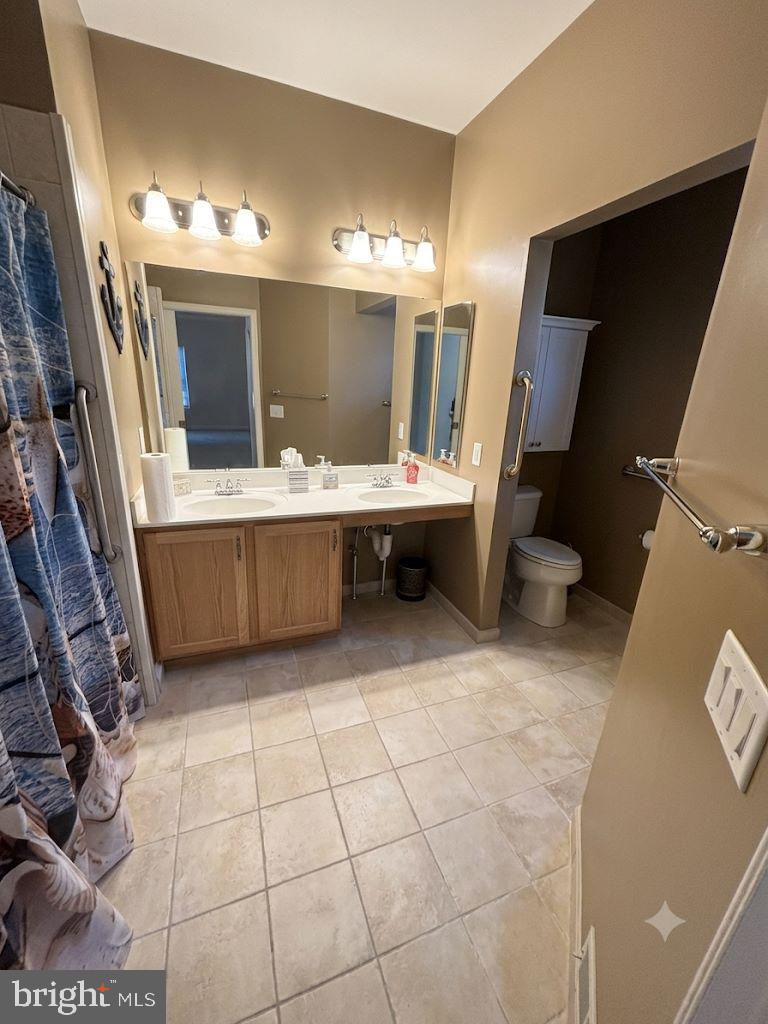 34 Virginia Drive Atco, NJ 08004 - Photo 22 of 42 main bath