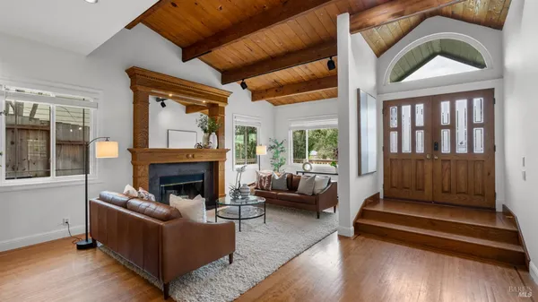 $1,450,000 | 723 Alice Street, Novato, CA 94945