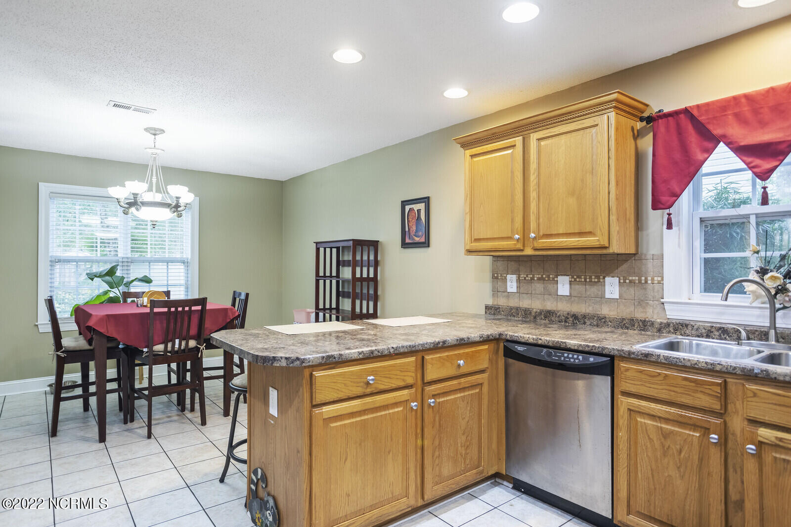 9127 Oak Ridge Plantation Drive Southwest Calabash, NC 28467 - Photo 21 of 53 20_IMG_9289_mls