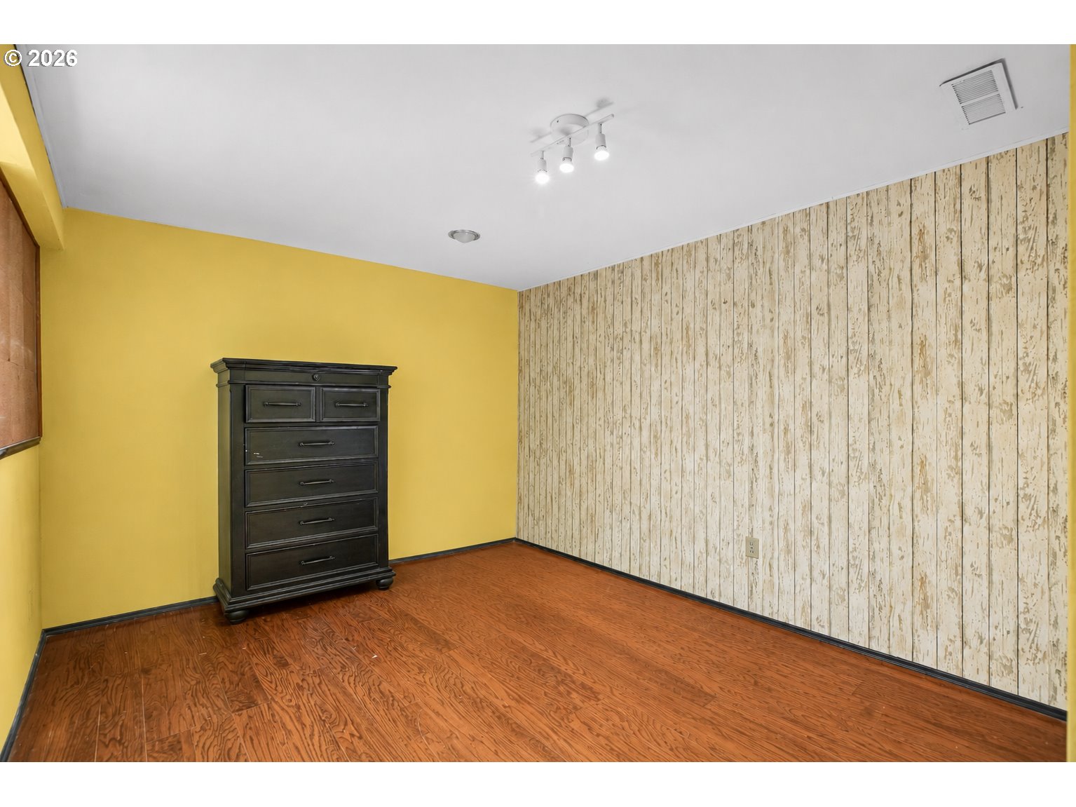 2918 Southeast 143rd Avenue Portland, OR 97236 - Photo 16 of 28 Bedroom